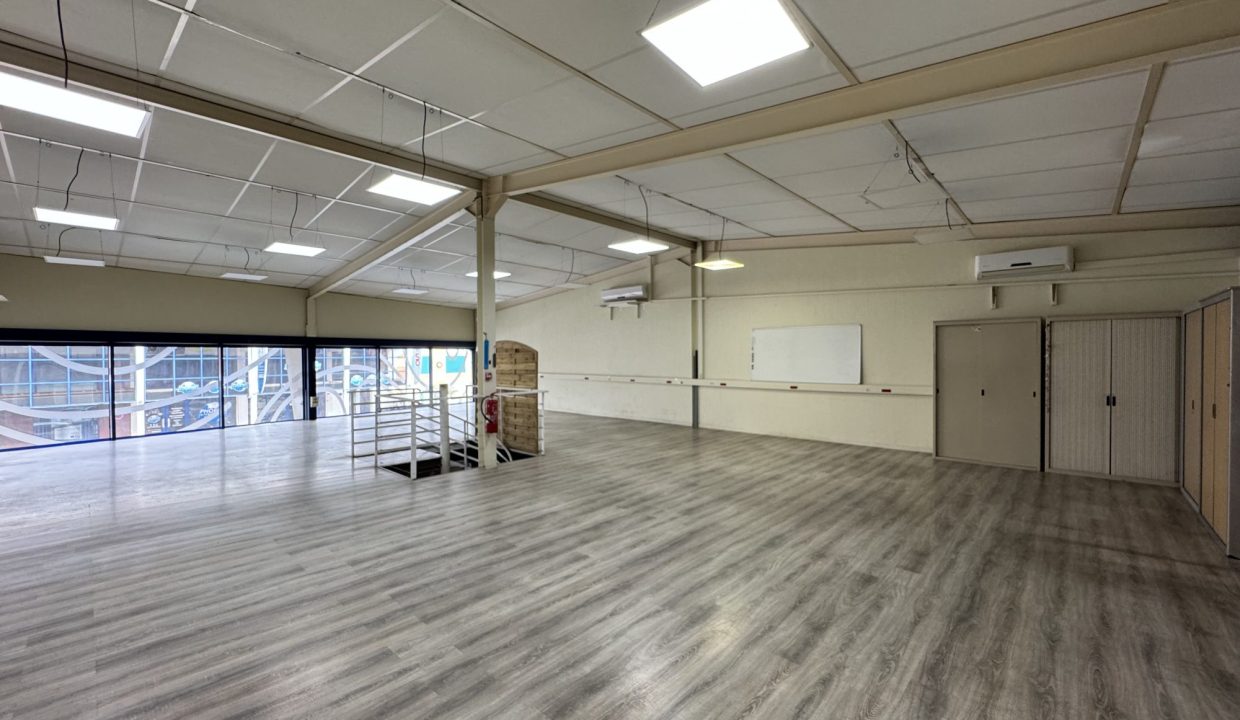 1713386157_VE006_1_original