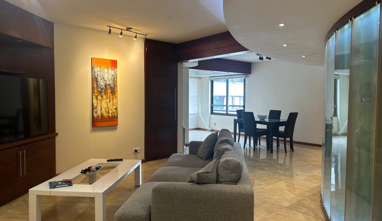 1759524126_LA2301_9_original