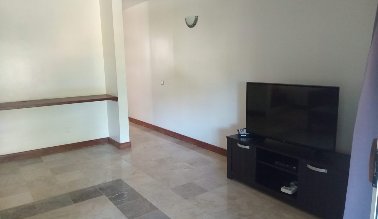 1763062041_LA2311_1_original