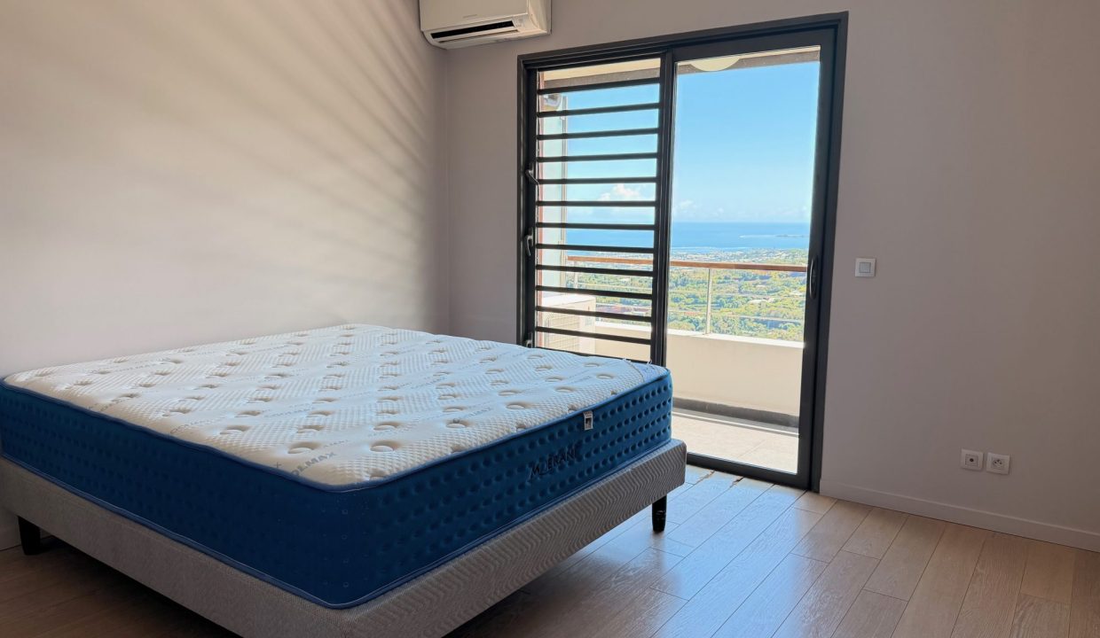 1764188657_LA2322_8_original