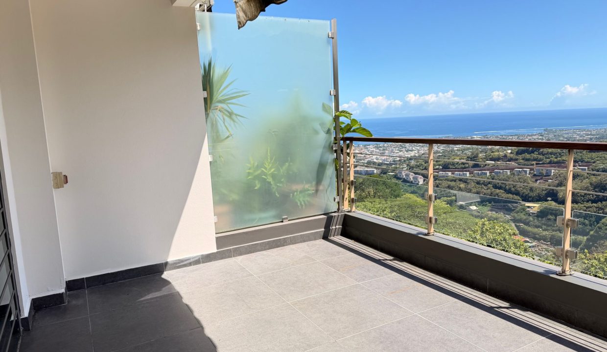 1764188661_LA2322_9_original