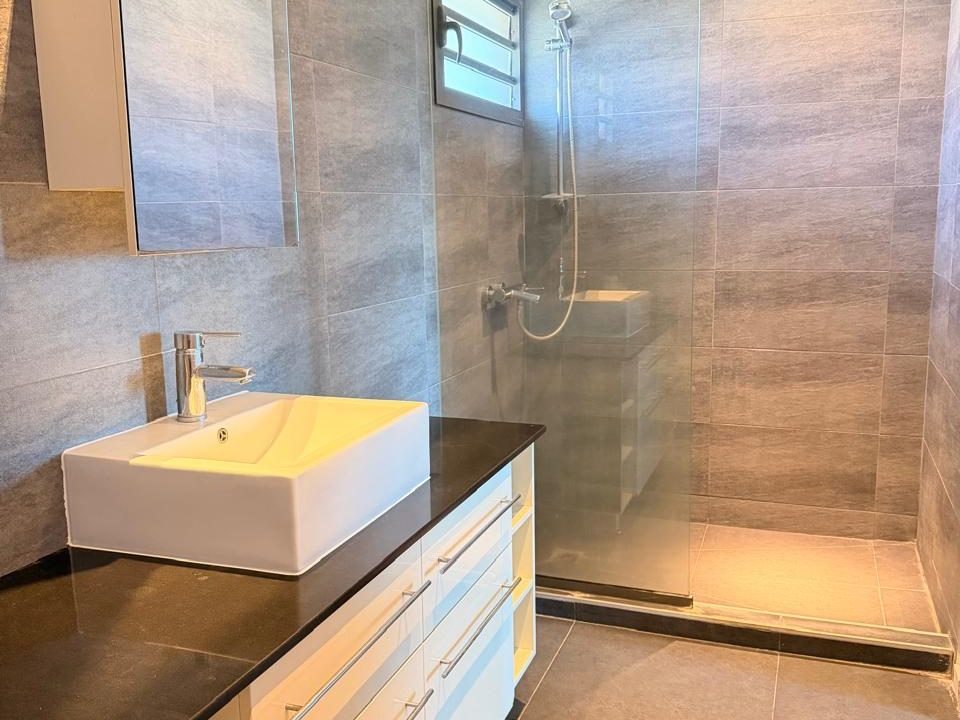 1770140921_VA2328_8_original