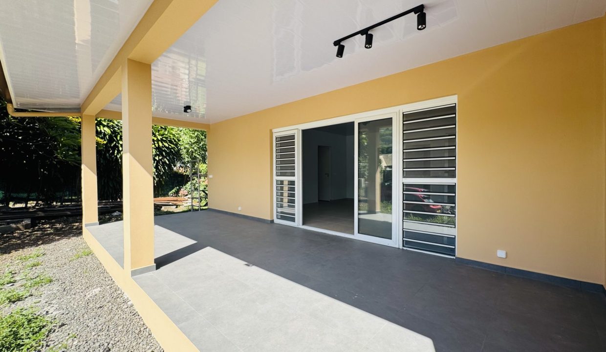 1775253156_LM572_2_original