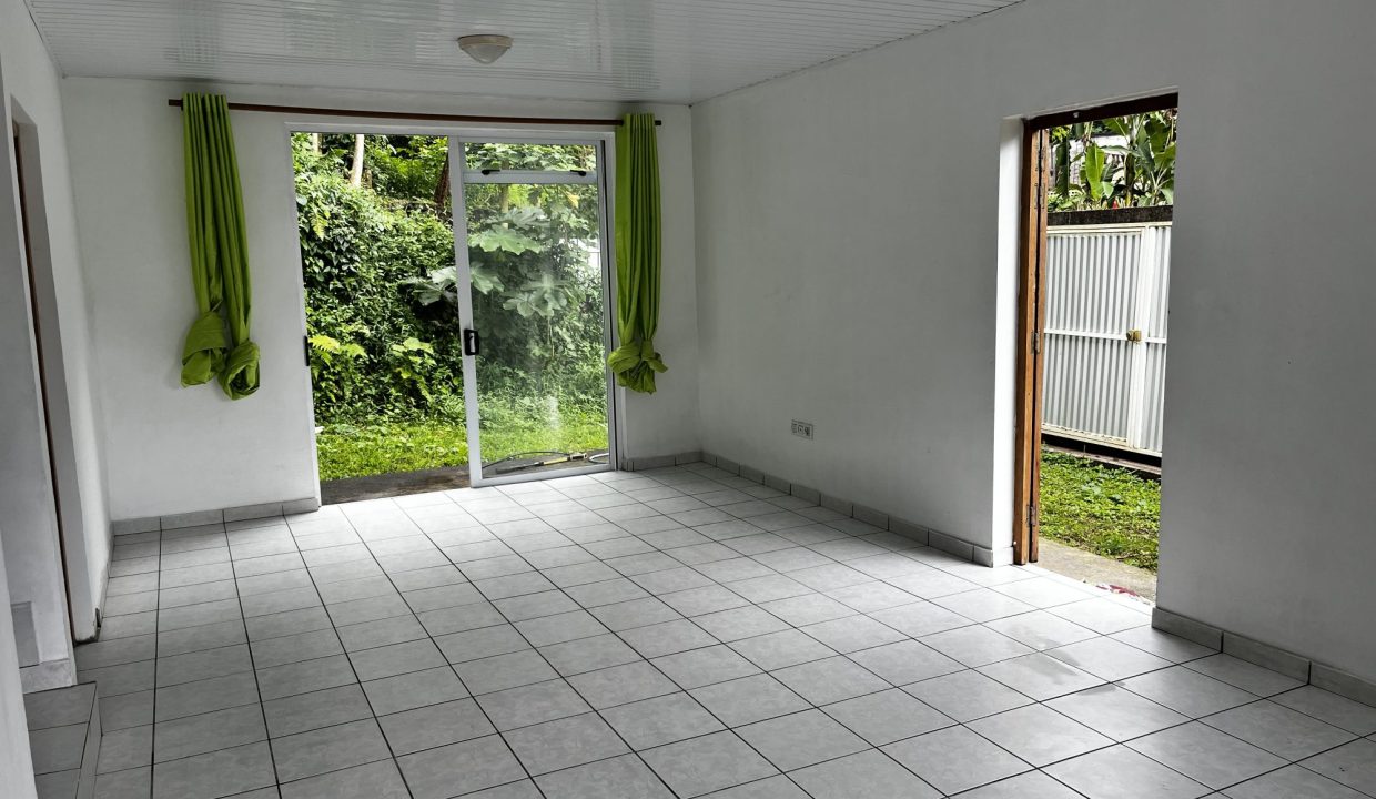 1777318700_VM578_4_original